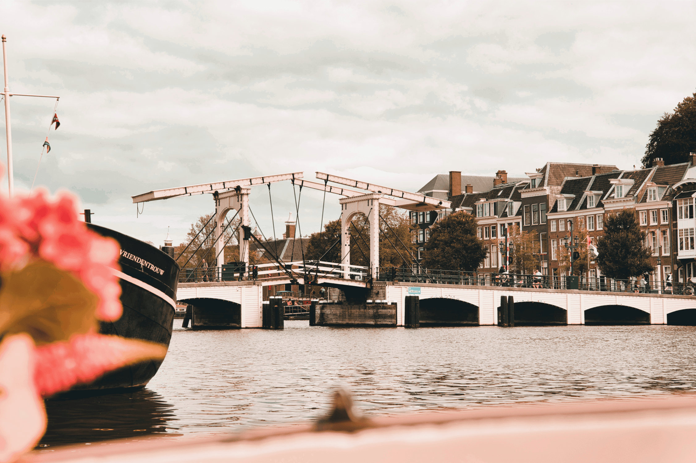 Magere Brug